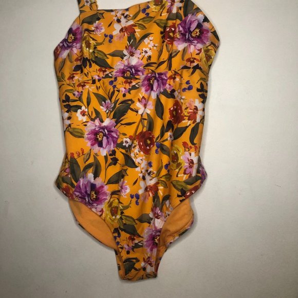 Rainbow Swim wear - Picture 7 of 7